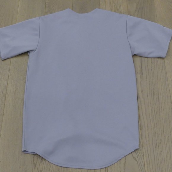 Toronto Blue Jays Majestic Genuine Merchandise Grey Small Jersey - Picture 7 of 7
